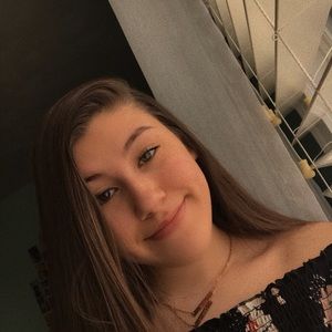 Meet your Posher, Janet